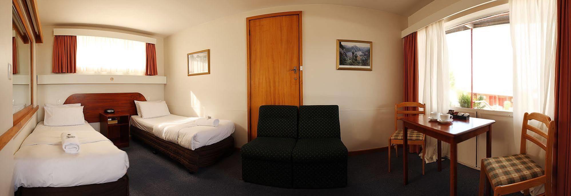 City View Motel Montagu Bay Экстерьер фото