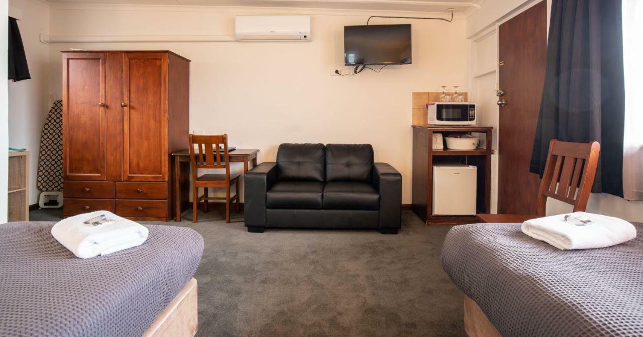 City View Motel Montagu Bay Экстерьер фото