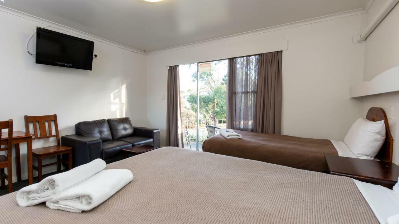City View Motel Montagu Bay Экстерьер фото