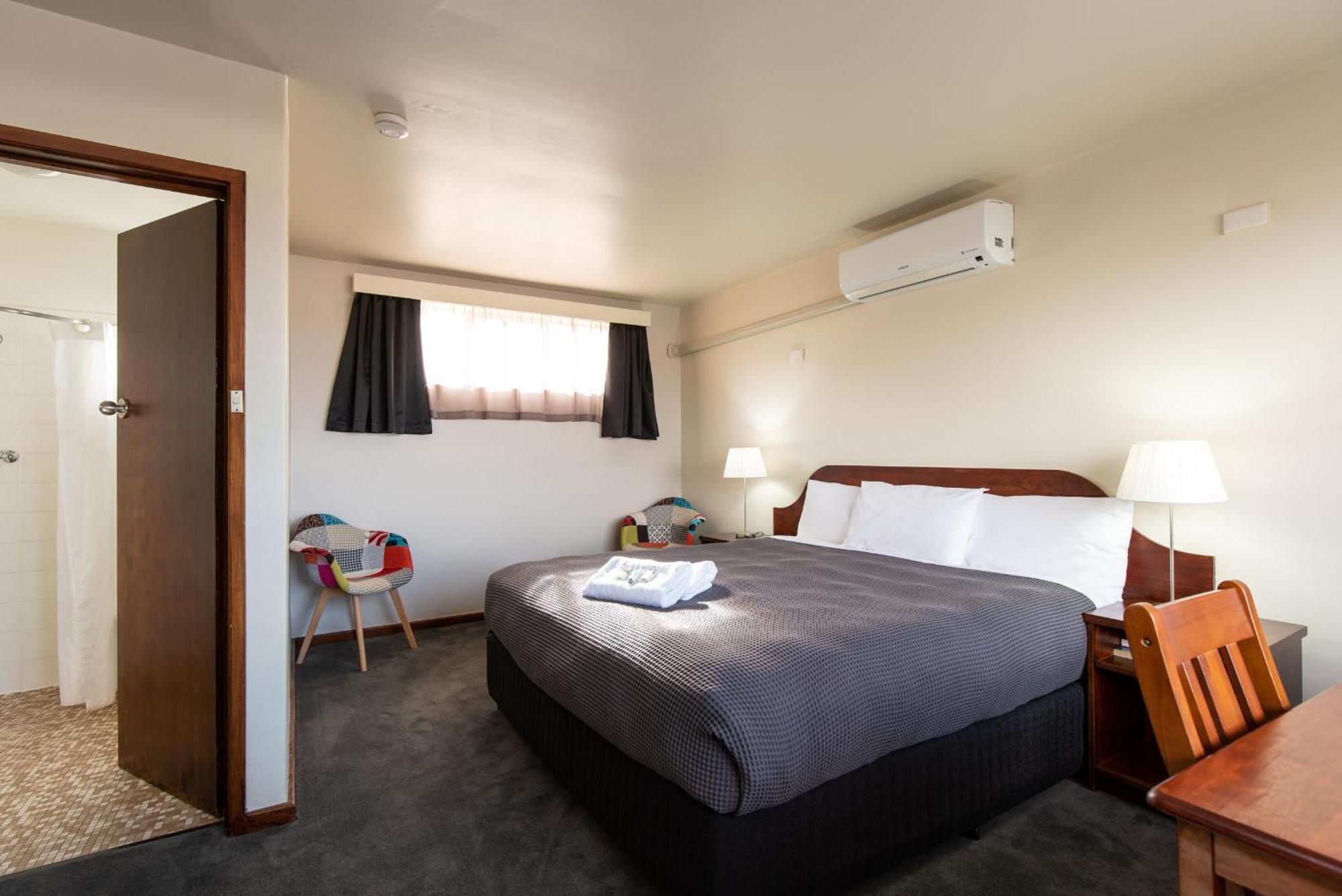 City View Motel Montagu Bay Экстерьер фото